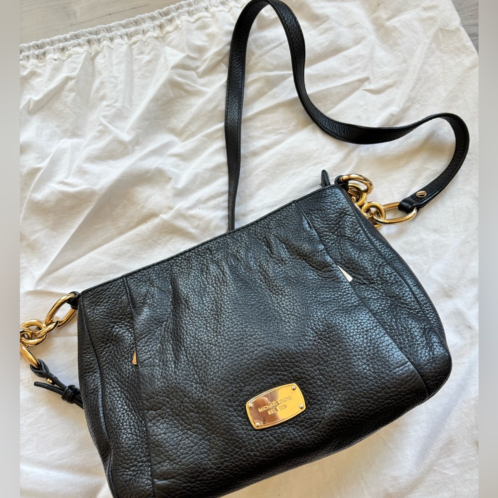 Black Michael Kors cross body purse